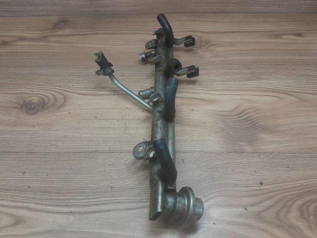 bontott BMW 3 E46 Porlasztó Sor / Híd