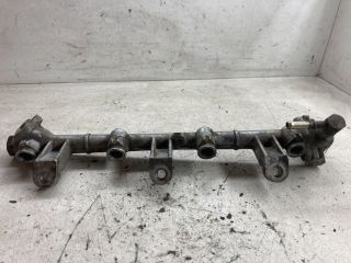 bontott BMW 3 E46 Porlasztó Sor / Híd