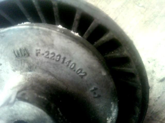 bontott BMW 3 E46 Szíjfeszítő Görgő