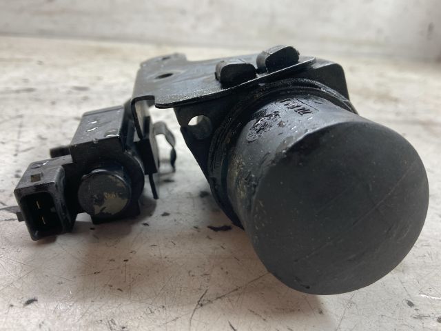 bontott BMW 3 E46 Turbó Vákum Szelep