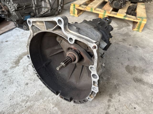 bontott BMW 3 E46 Váltó (Mechanikus)