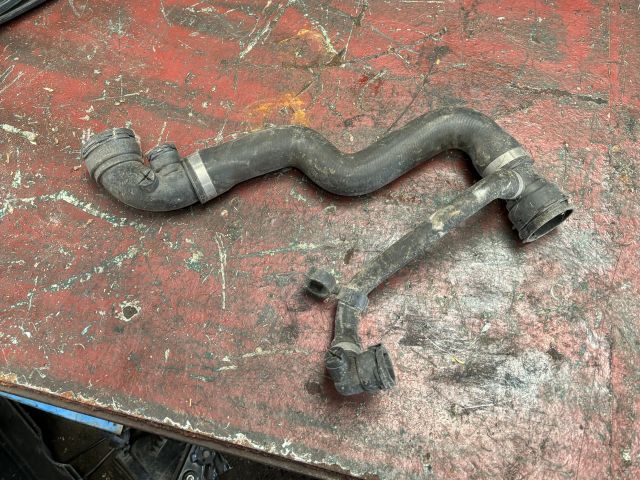 bontott BMW 3 E46 Vízcső