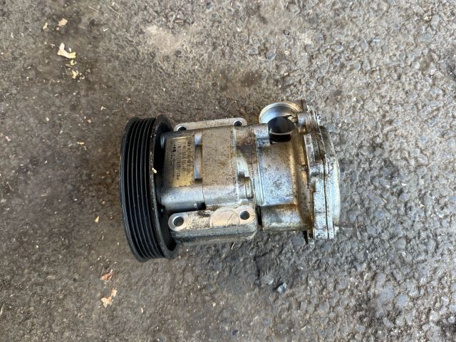 bontott BMW 3 E46 Vízpumpa