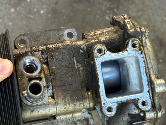 bontott BMW 3 E46 Vízpumpa