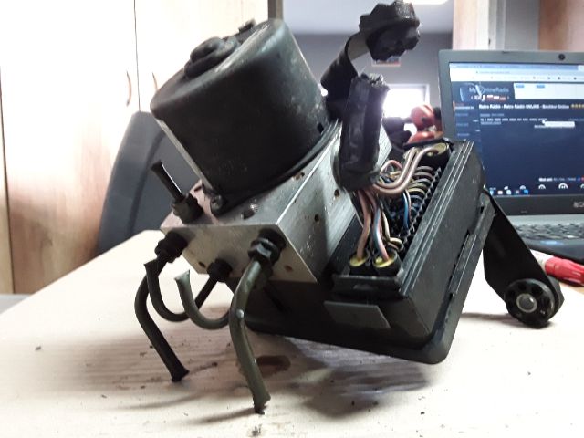 bontott BMW 3 E46 ABS Kocka