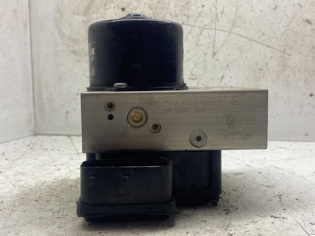 bontott BMW 3 E46 ABS Kocka