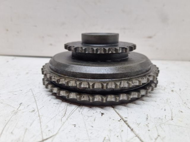 bontott BMW 3 E46 Adagoló Bordáskerék / Lánckerék