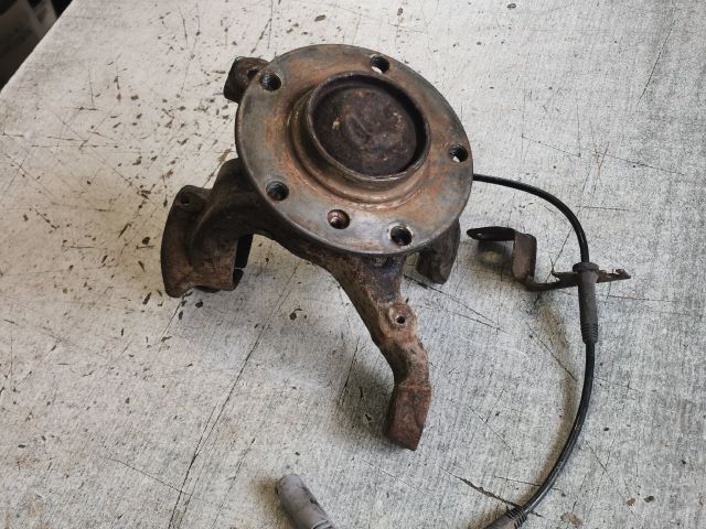 bontott BMW 3 E46 Bal első Csonkállvány Kerékaggyal