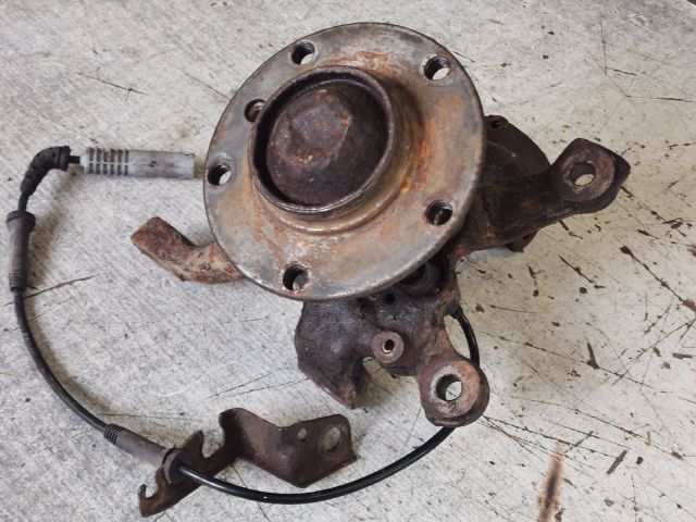 bontott BMW 3 E46 Bal első Csonkállvány Kerékaggyal