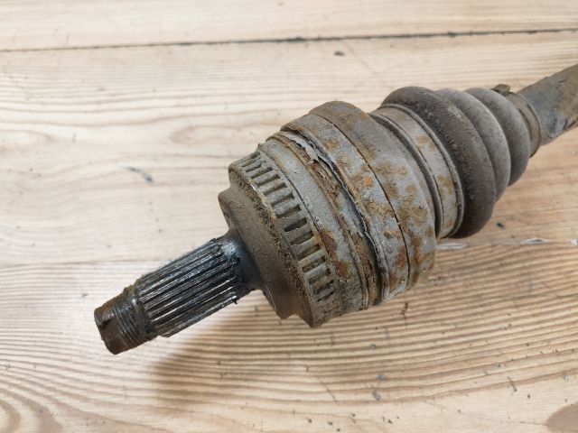 bontott BMW 3 E46 Bal hátsó Féltengely