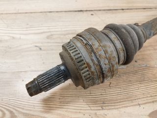 bontott BMW 3 E46 Bal hátsó Féltengely