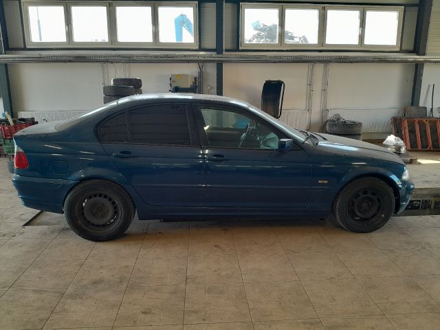 bontott BMW 3 E46 Biztosítéktábla Motortér