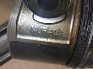 bontott BMW 3 E46 Dugattyú és Hajtókar