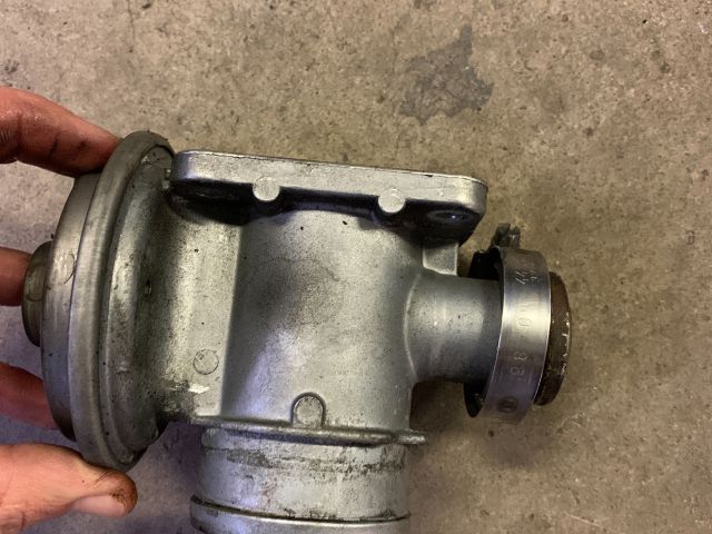 bontott BMW 3 E46 EGR / AGR Vákum Szelep