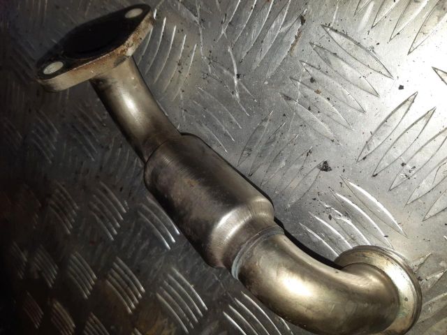 bontott BMW 3 E46 EGR Hűtő Cső