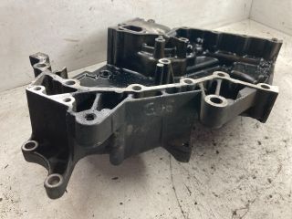 bontott BMW 3 E46 Első Felső Vezérlés Burkolat