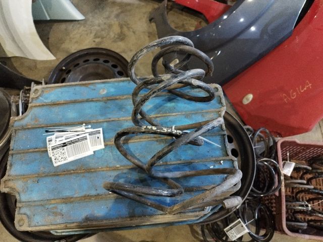 bontott BMW 3 E46 Első Rugó Pár