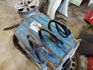 bontott BMW 3 E46 Első Rugó Pár