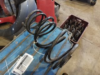 bontott BMW 3 E46 Első Rugó Pár