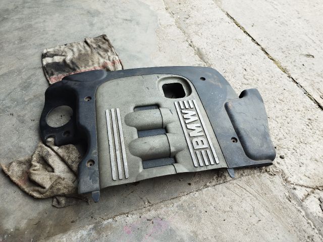 bontott BMW 3 E46 Felső Motorburkolat