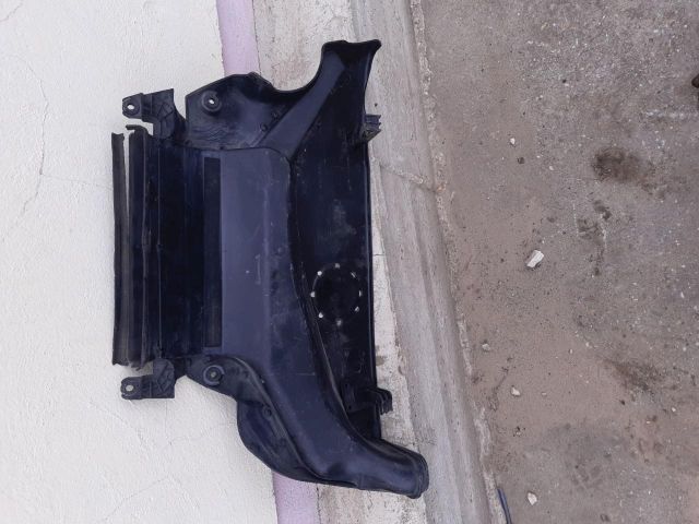 bontott BMW 3 E46 Felső Motorburkolat