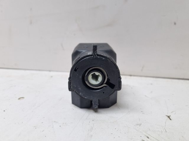 bontott BMW 3 E46 Gyújtáskapcsoló