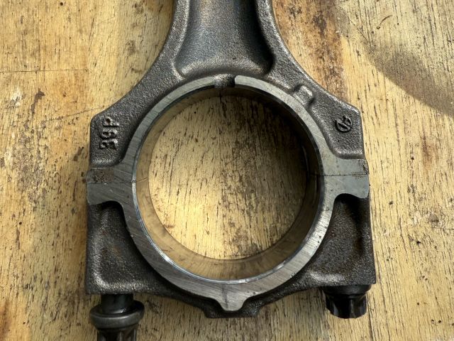 bontott BMW 3 E46 Hajtókar