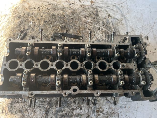 bontott BMW 3 E46 Hengerfej