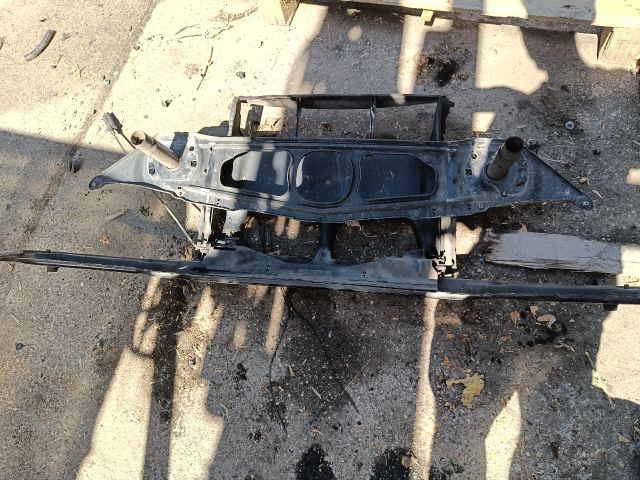 bontott BMW 3 E46 Homlokfal (Üres lemez)