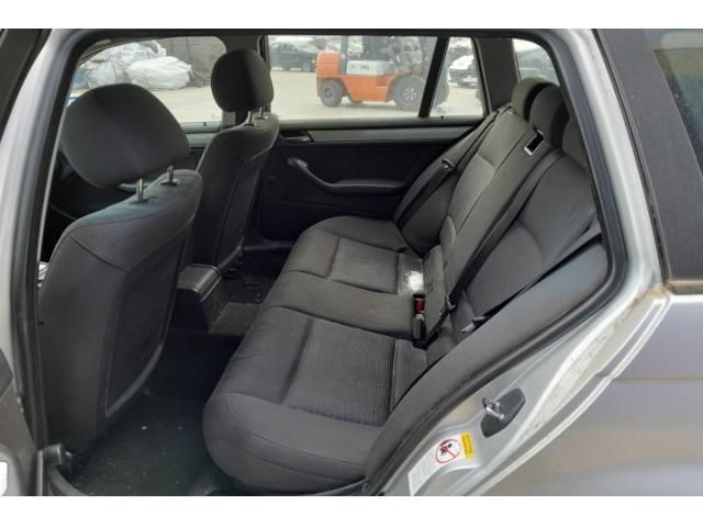 bontott BMW 3 E46 Homlokfal (Üres lemez)