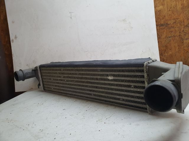 bontott BMW 3 E46 Intercooler