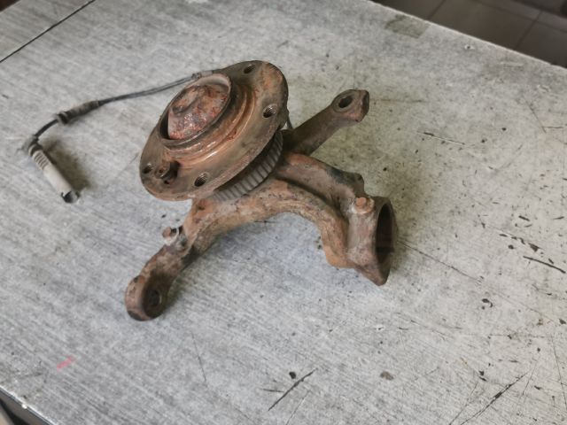 bontott BMW 3 E46 Jobb első Csonkállvány Kerékaggyal