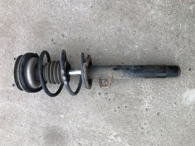 bontott BMW 3 E46 Jobb első Gólyaláb (Lengécsillapító, Rugó)