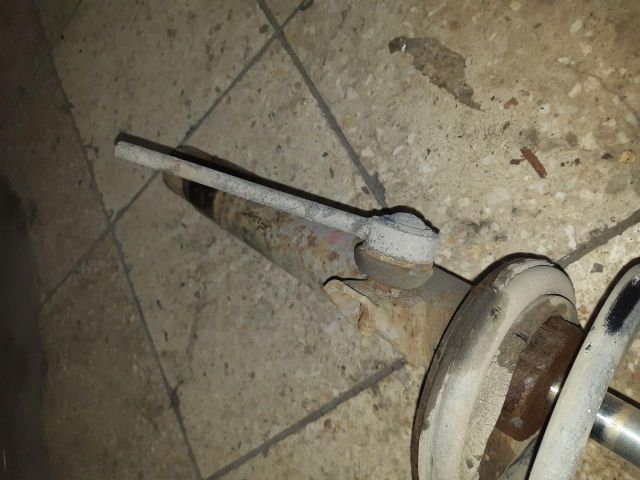 bontott BMW 3 E46 Jobb első Lengéscsillapító