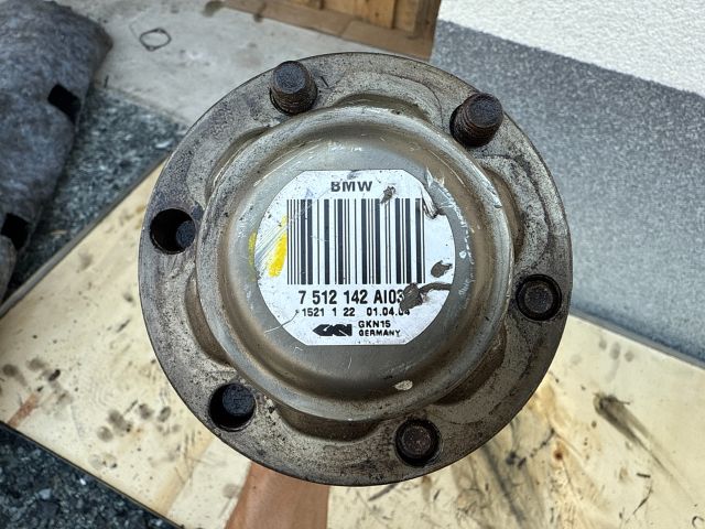 bontott BMW 3 E46 Jobb hátsó Féltengely