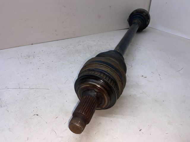 bontott BMW 3 E46 Jobb hátsó Féltengely