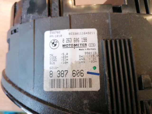 bontott BMW 3 E46 Kilométeróra