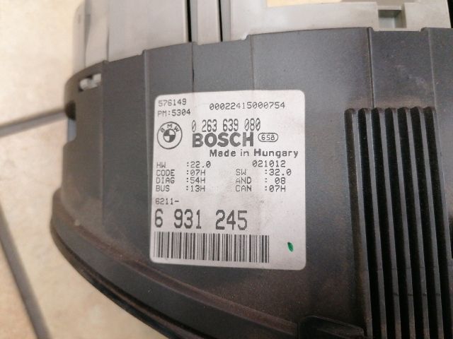 bontott BMW 3 E46 Kilométeróra