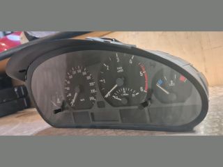 bontott BMW 3 E46 Kilométeróra