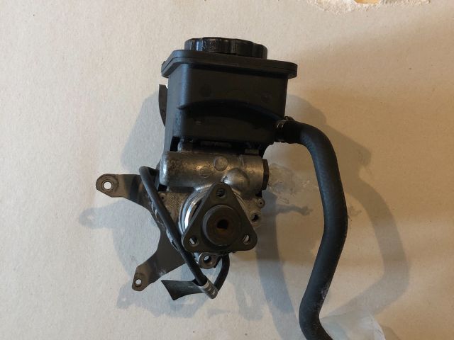 bontott BMW 3 E46 Kormányszervó Motor (Hidraulikus)