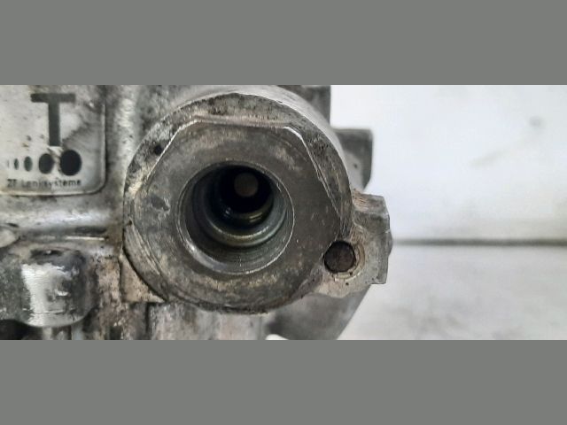 bontott BMW 3 E46 Kormányszervó Motor (Hidraulikus)