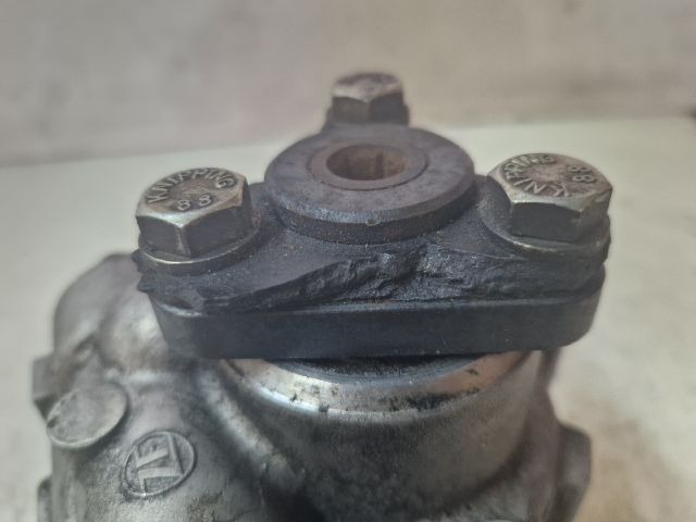 bontott BMW 3 E46 Kormányszervó Motor (Hidraulikus)