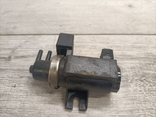 bontott BMW 3 E46 Lefújószelep