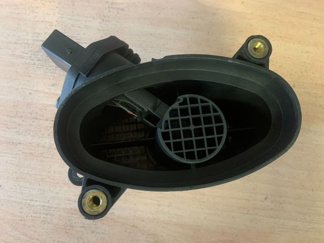 bontott BMW 3 E46 Légtömegmérő