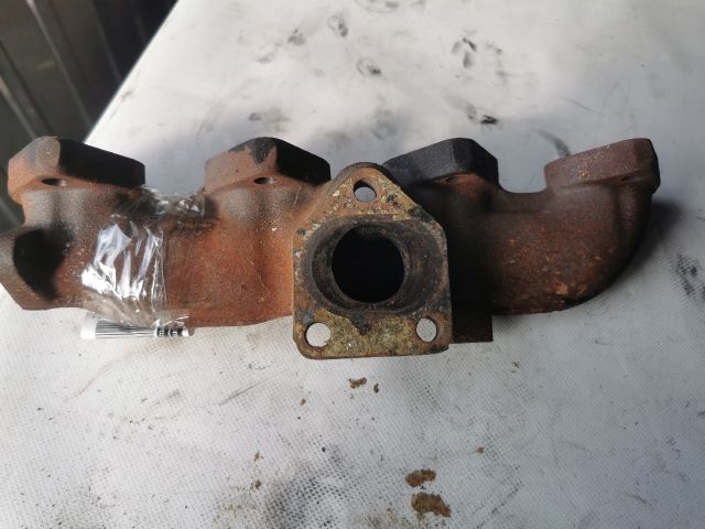 bontott BMW 3 E46 Leömlő (Soros)