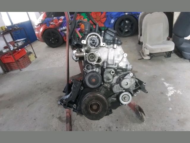 bontott BMW 3 E46 Motor (Fűzött blokk hengerfejjel)