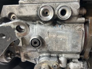 bontott BMW 3 E46 Motor (Fűzött blokk hengerfejjel)