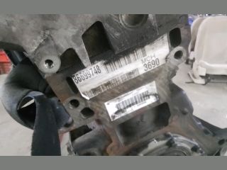 bontott BMW 3 E46 Motor (Fűzött blokk hengerfejjel)