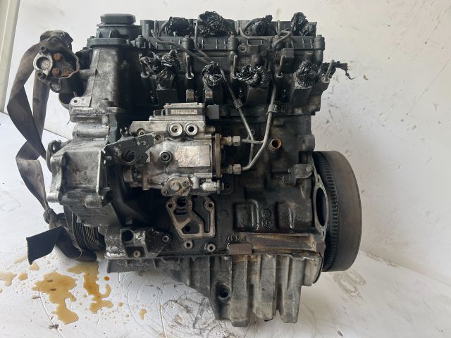 bontott BMW 3 E46 Motor (Fűzött blokk hengerfejjel)