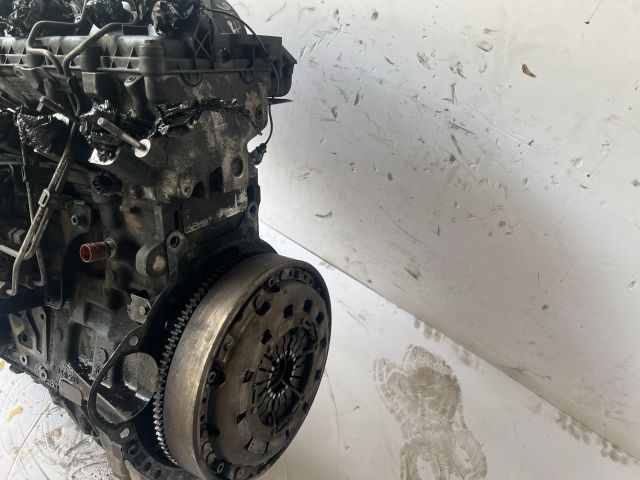 bontott BMW 3 E46 Motor (Fűzött blokk hengerfejjel)
